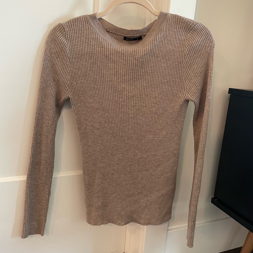 MOTF sweater